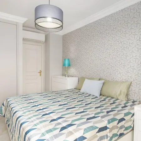 아파트 Luxury 2br Ocean Views Heated Pool Garage 아데제